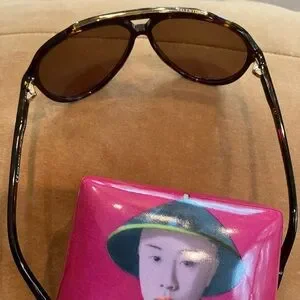 Valentino | Accessories | Valentino Aviator Sunglasses Euc  display picture 3